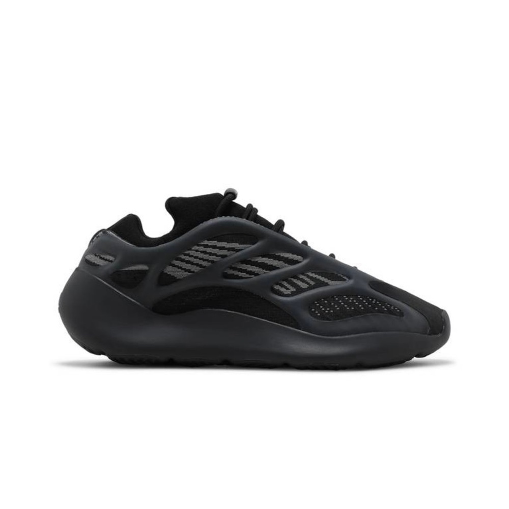 Yeezy 700 V3